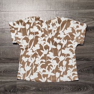 💋 Melloday v-neck Floral Top 💋